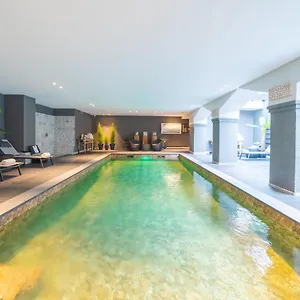 Otel Grand Normandy By Cw Collection, Brugge